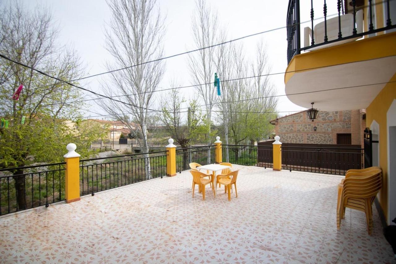 Posada El Arriero Torrejón el Rubio Εξωτερικό φωτογραφία