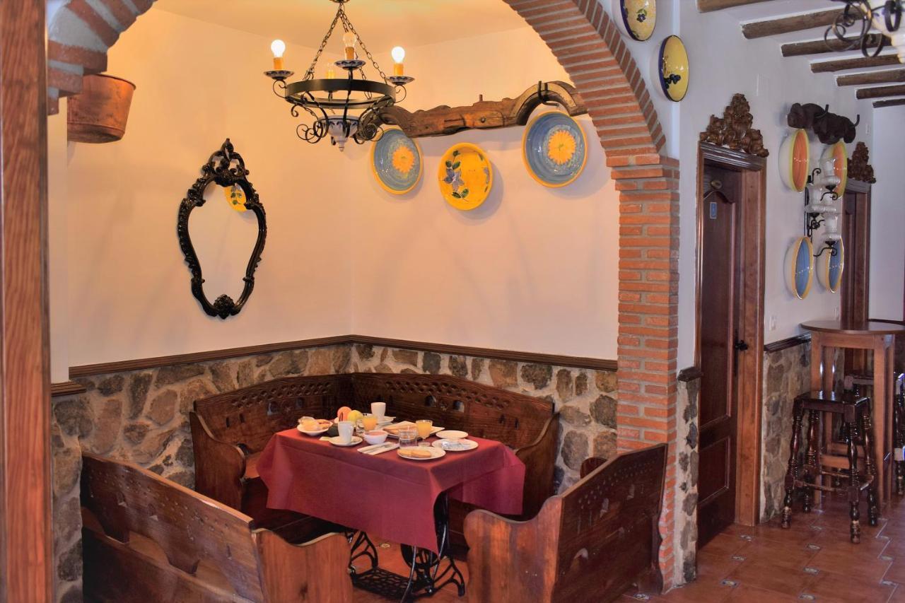 Posada El Arriero Torrejón el Rubio Εξωτερικό φωτογραφία