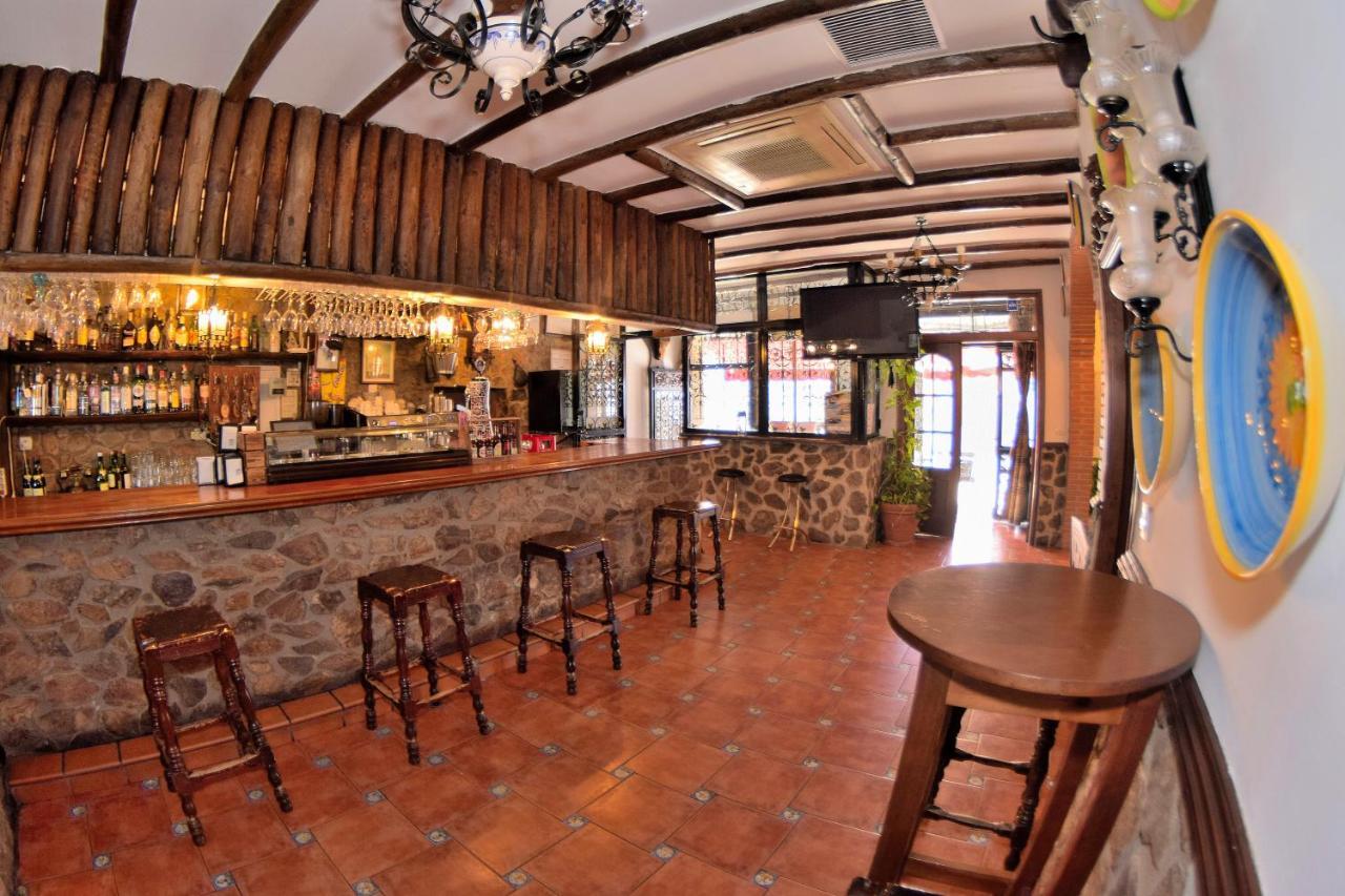 Posada El Arriero Torrejón el Rubio Εξωτερικό φωτογραφία